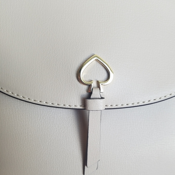 NWT kate spade medium leather backpack - Picture 3 of 13